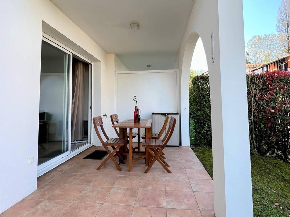 Appartement T1 Bis Avec Jardin Prive Et Piscine, 4 Pers, Cambo-Les-Bains - Fr-1-495-13 Exterior foto