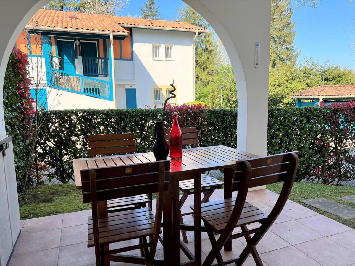 Appartement T1 Bis Avec Jardin Prive Et Piscine, 4 Pers, Cambo-Les-Bains - Fr-1-495-13 Exterior foto